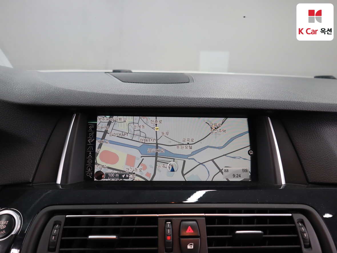 BMW 5 Series 2016 - Image 14