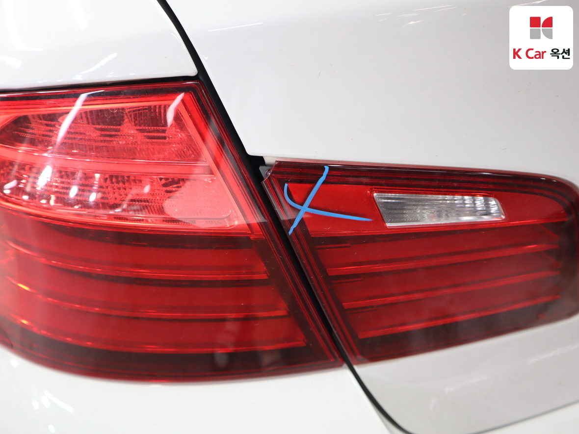 BMW 5 Series 2016 - Image 41