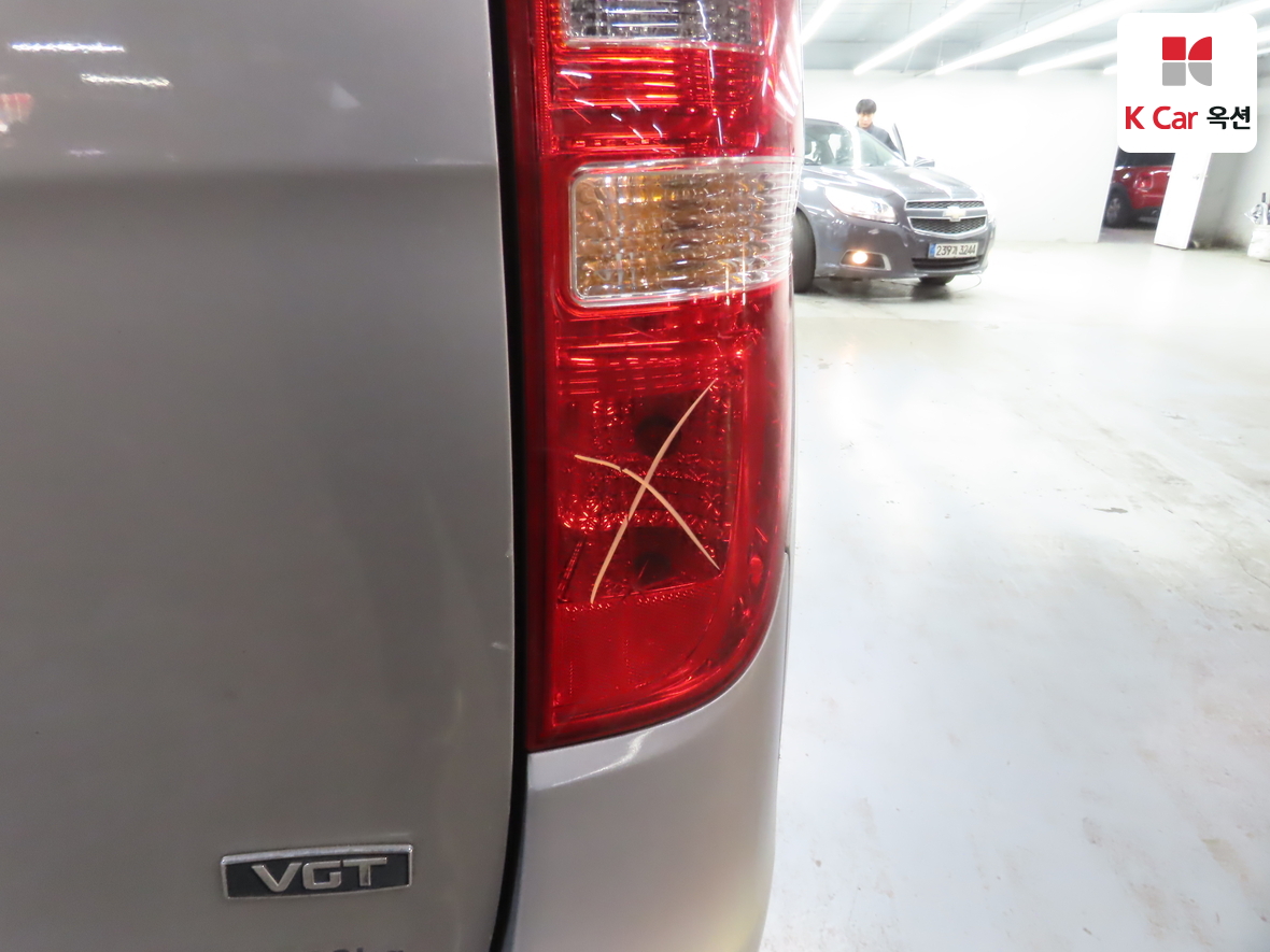 Hyundai Grand Starex 2017 - Image 41