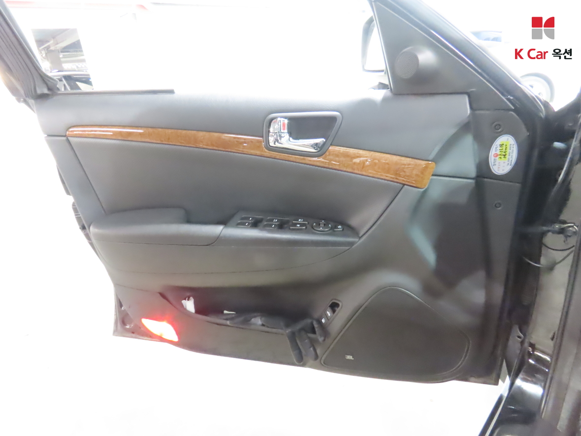 هيونداي سوناتا 2010 - صورة 8