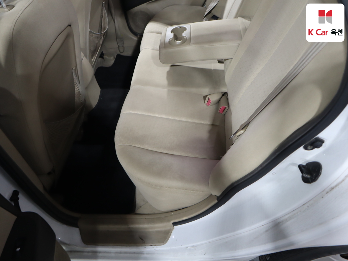 Hyundai Elantra 2007 - Image 23