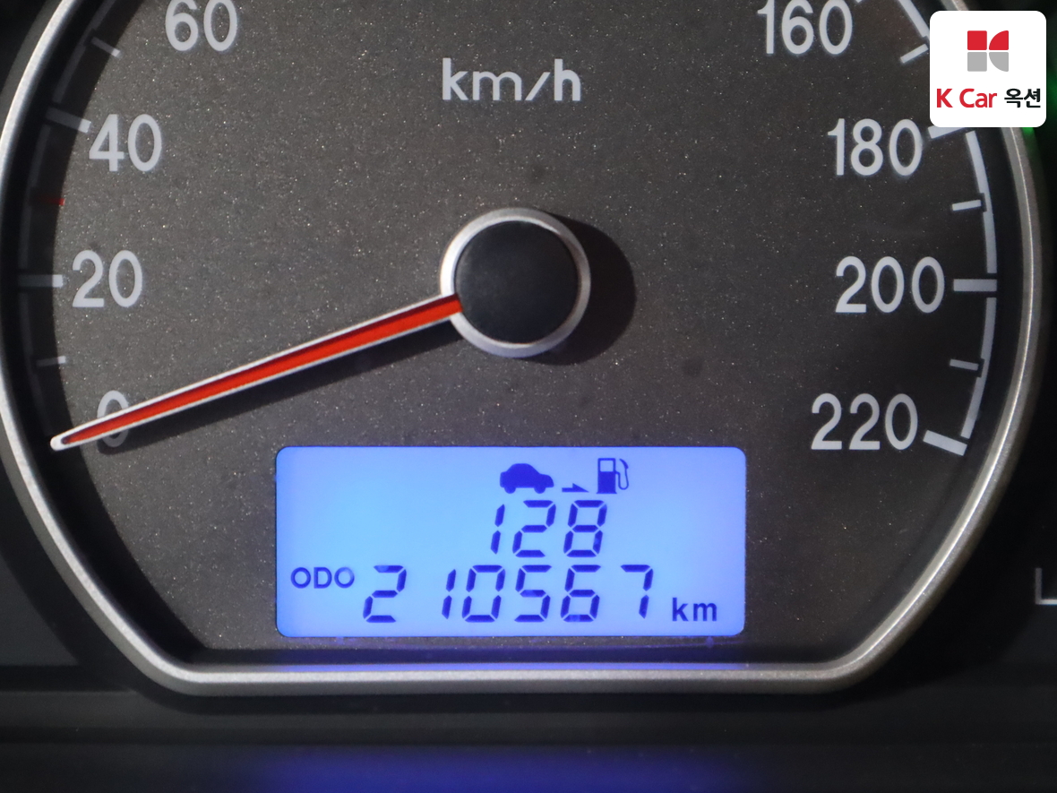 Hyundai Elantra 2007 - Image 4