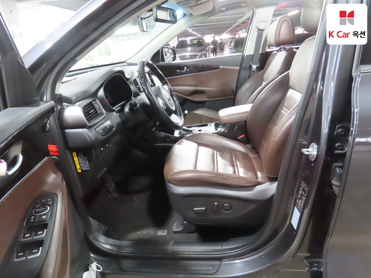 Kia Sorento 2016 - Image 18