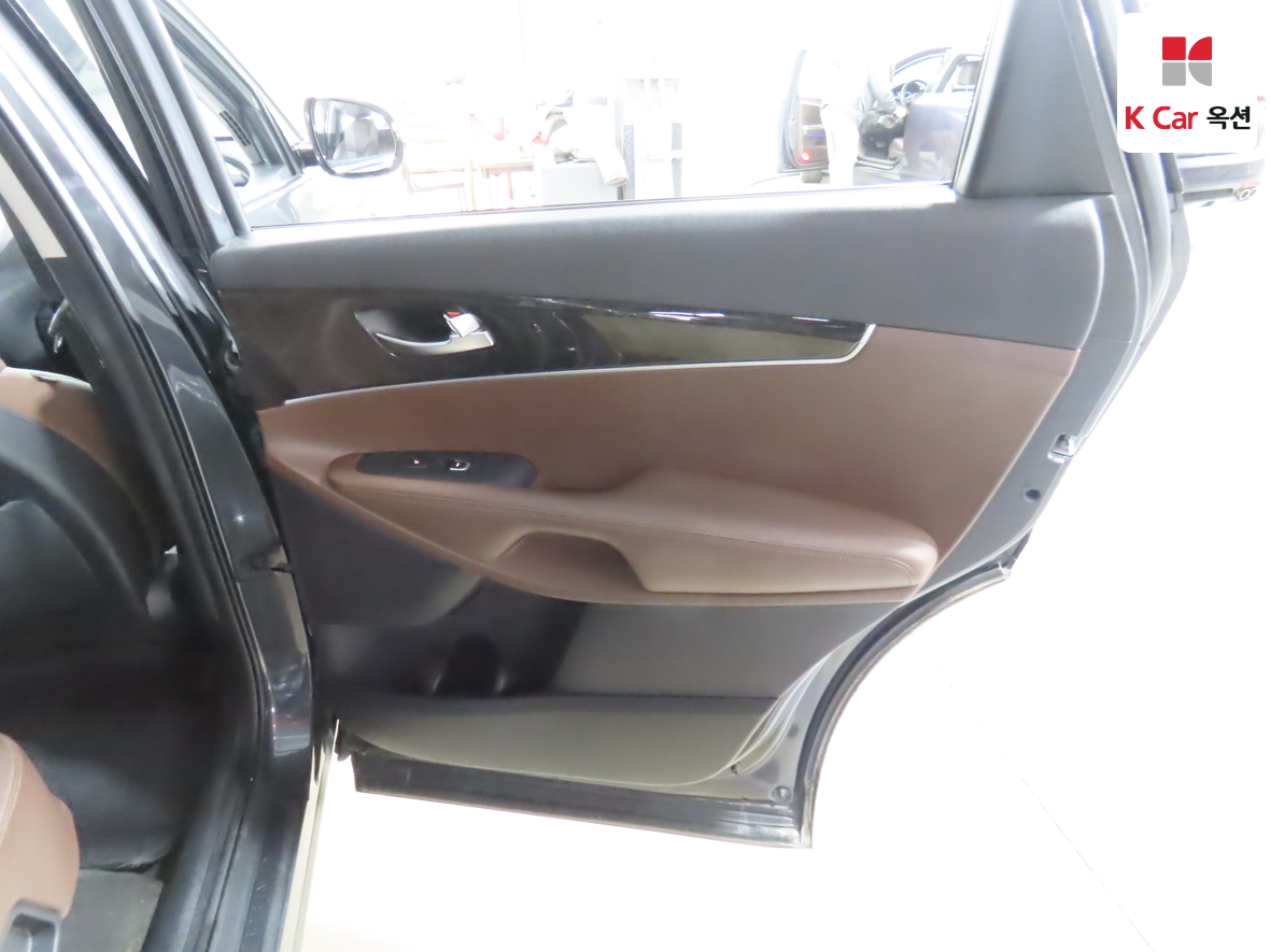 Kia Sorento 2016 - Image 31