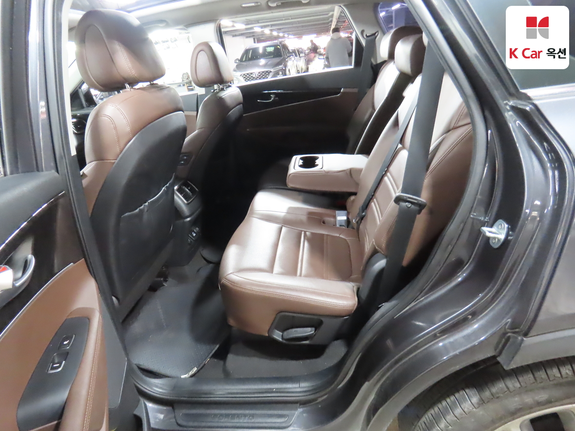 Kia Sorento 2016 - Image 26
