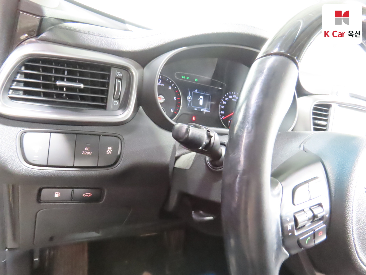 Kia Sorento 2016 - Image 9