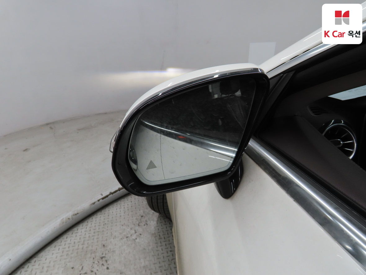 Mercedes-Benz CLS-Class 2021 - Image 22