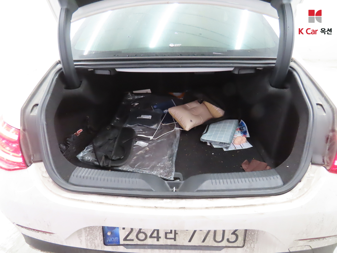 Mercedes-Benz CLS-Class 2021 - Image 27