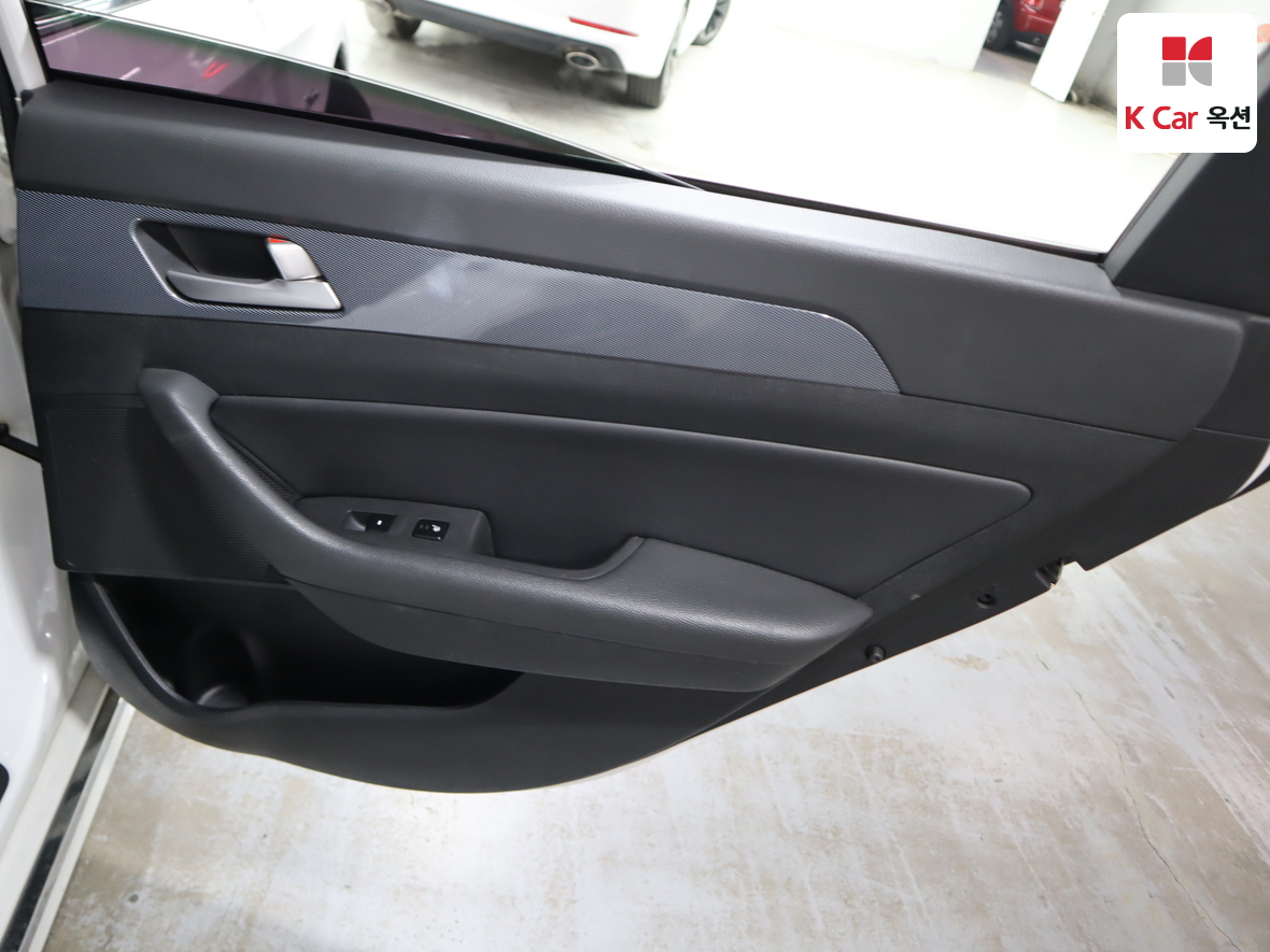 Hyundai Sonata 2015 - Image 25