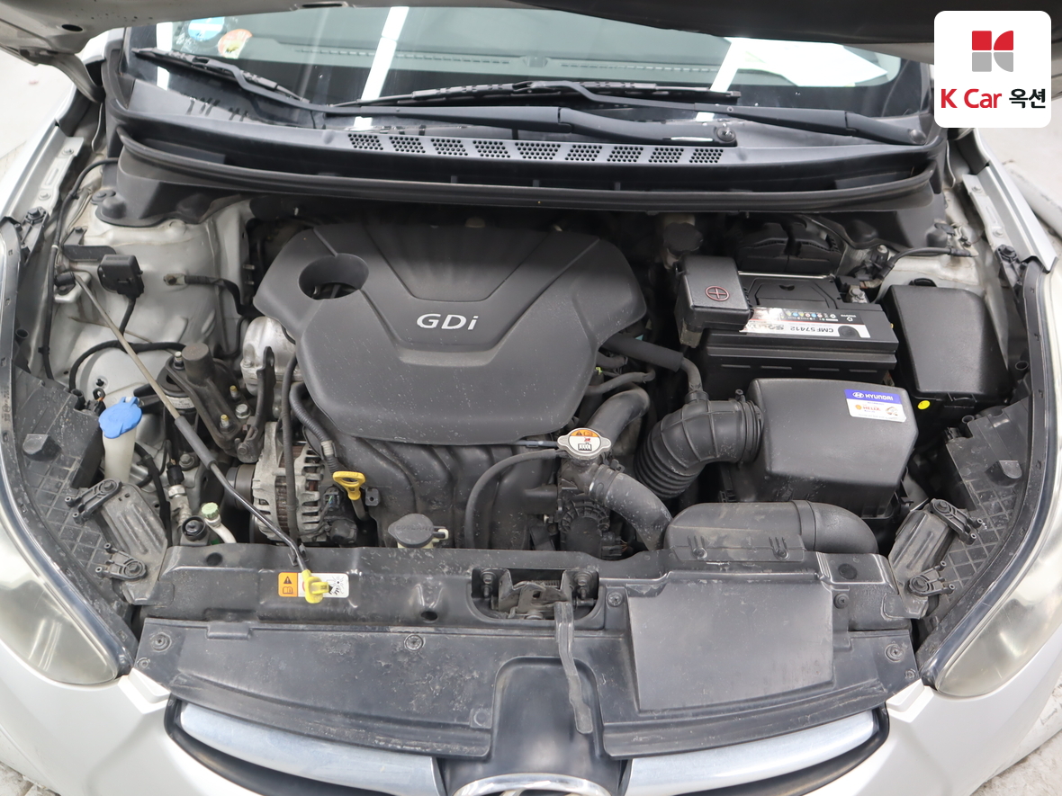 Hyundai Elantra 2014 - Image 31