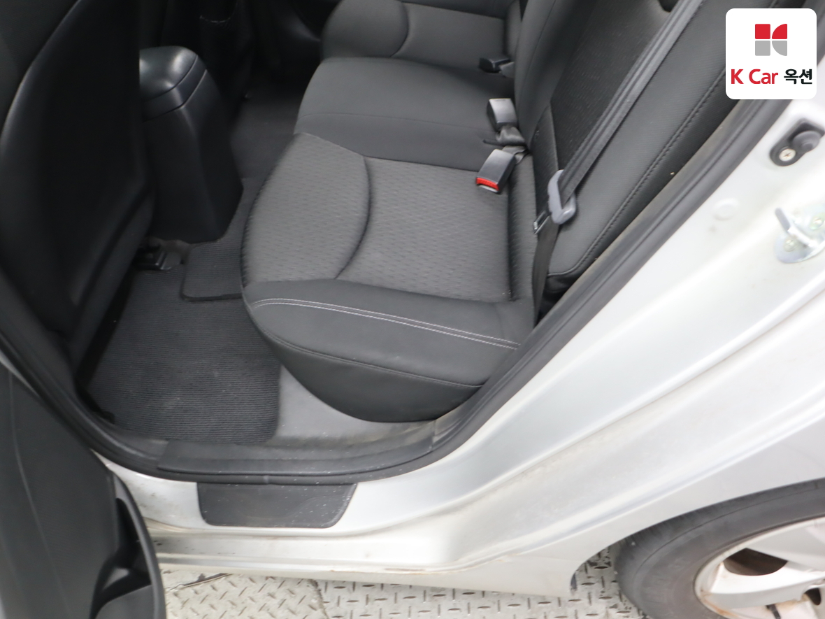 Hyundai Elantra 2014 - Image 22