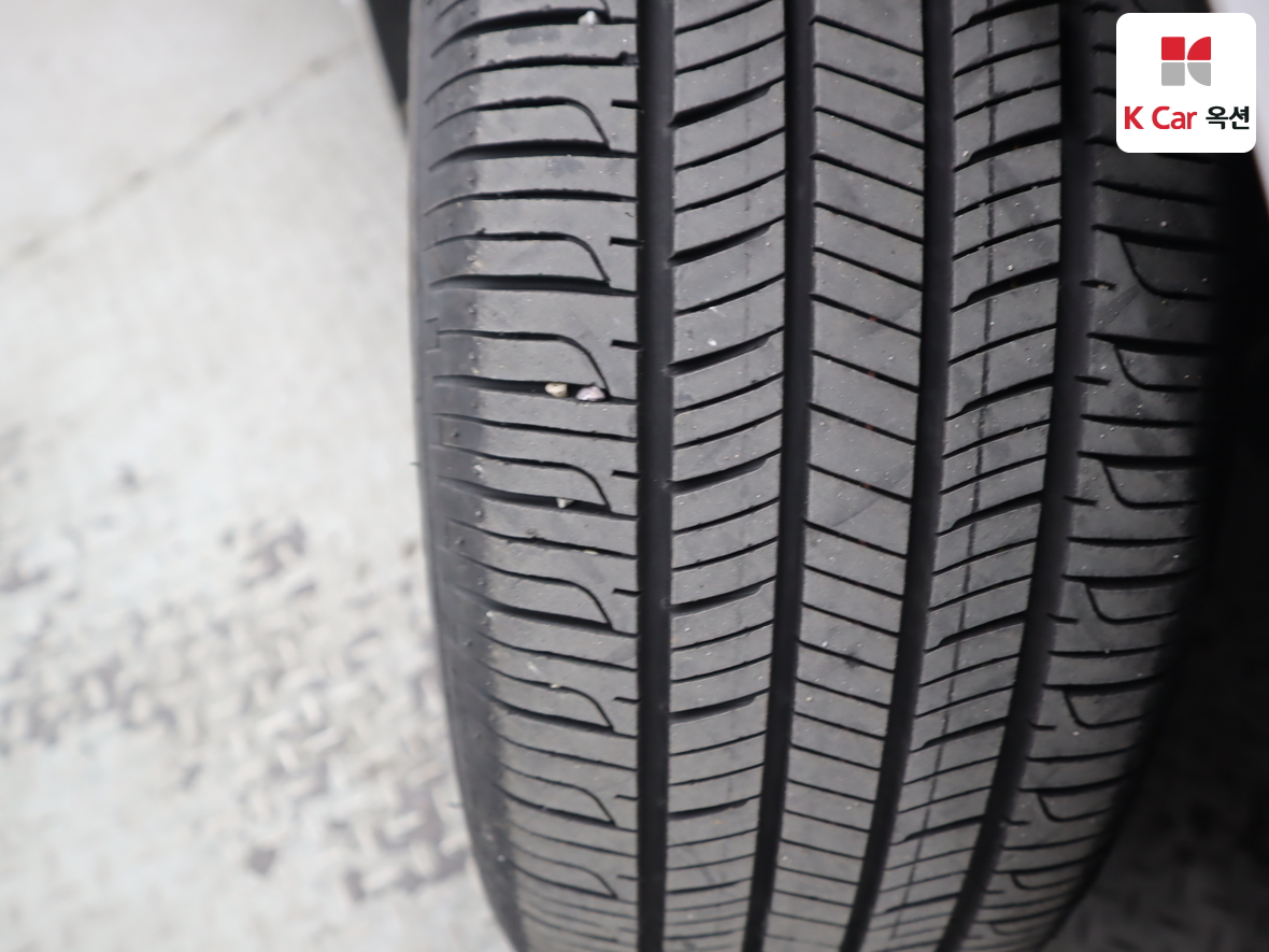 Hyundai Elantra 2014 - Image 30