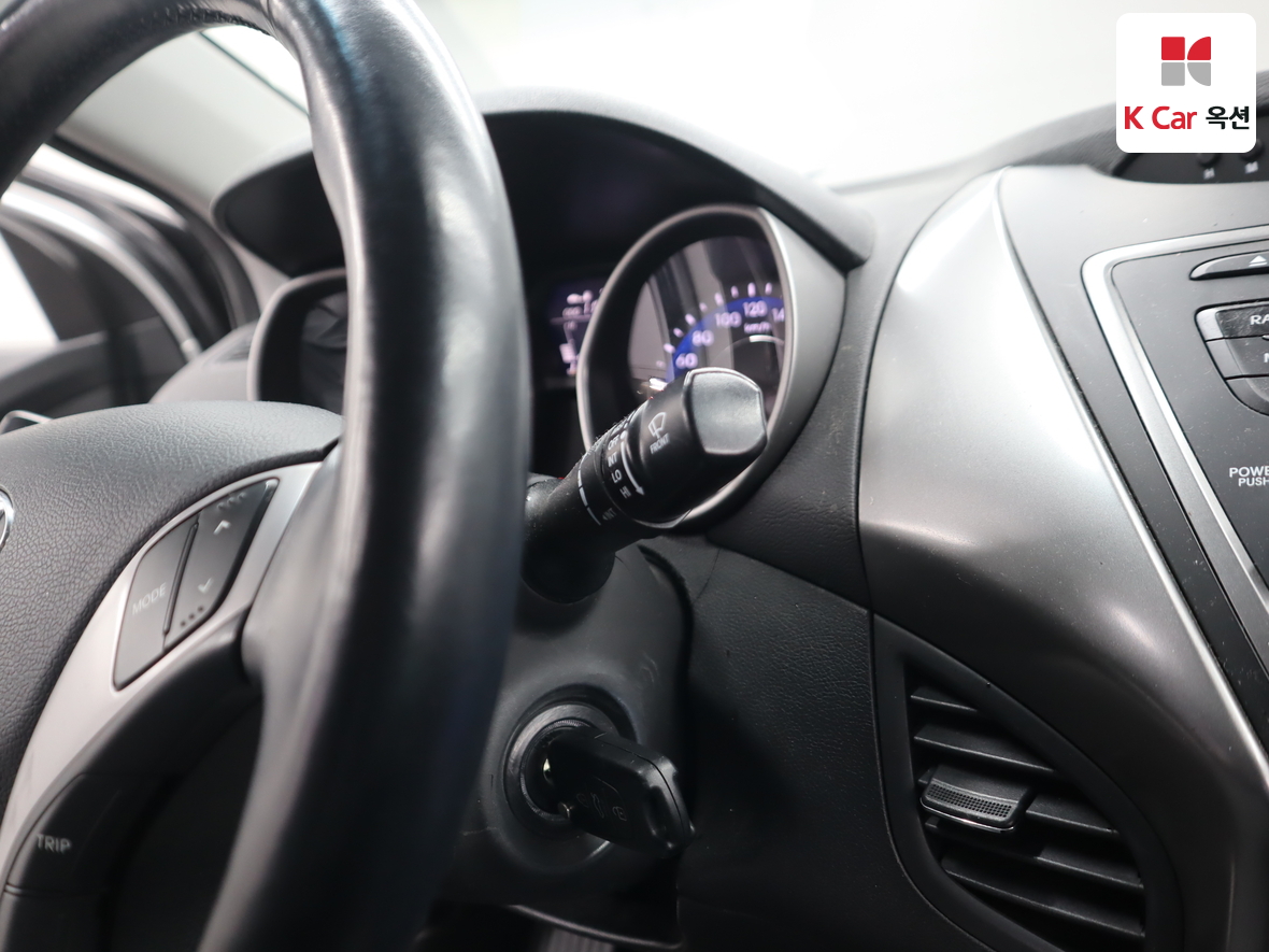 Hyundai Elantra 2014 - Image 11