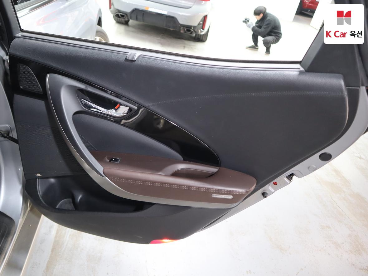 Hyundai AZERA 2016 - Image 27