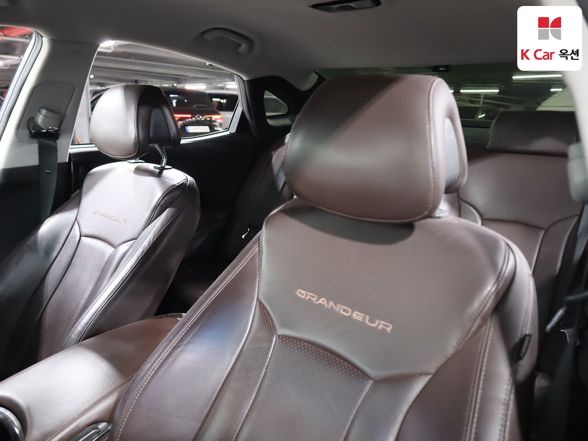 Hyundai AZERA 2016 - Image 19