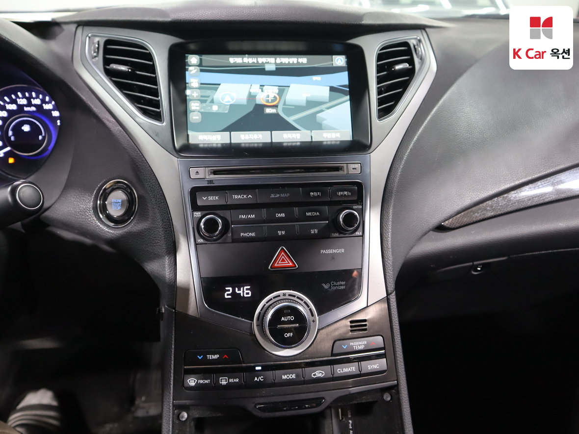 Hyundai AZERA 2016 - Image 6