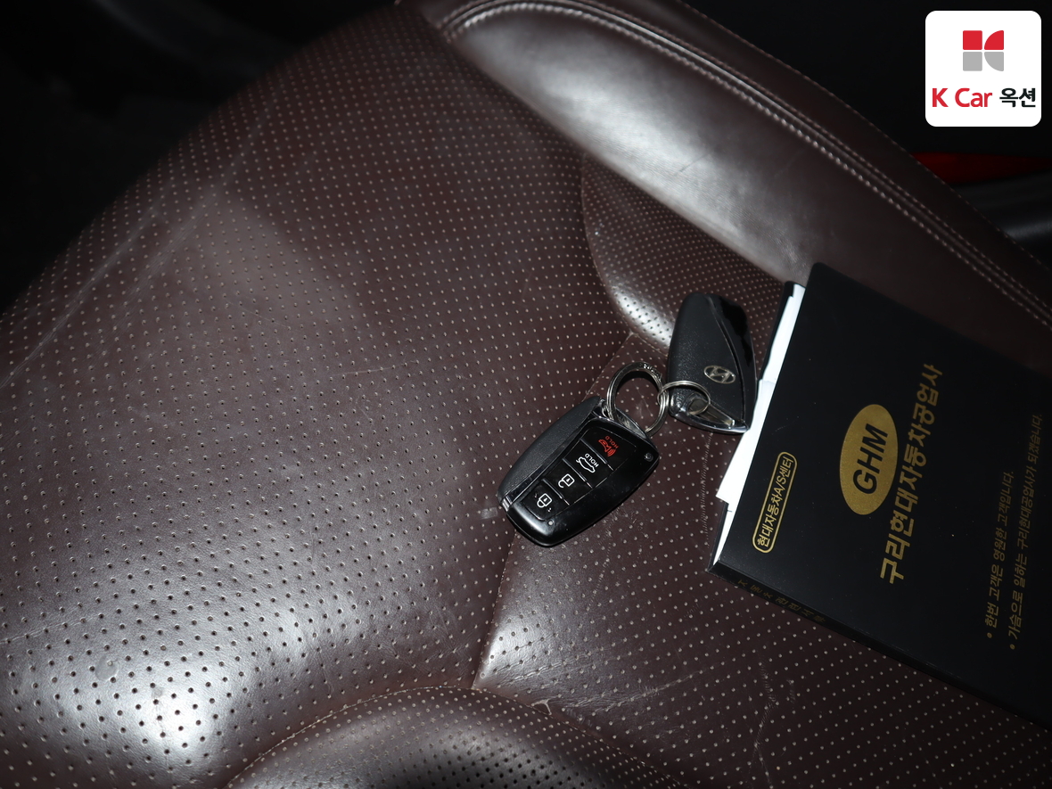 Hyundai AZERA 2016 - Image 17