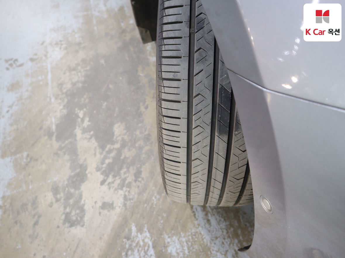 Hyundai AZERA 2016 - Image 32