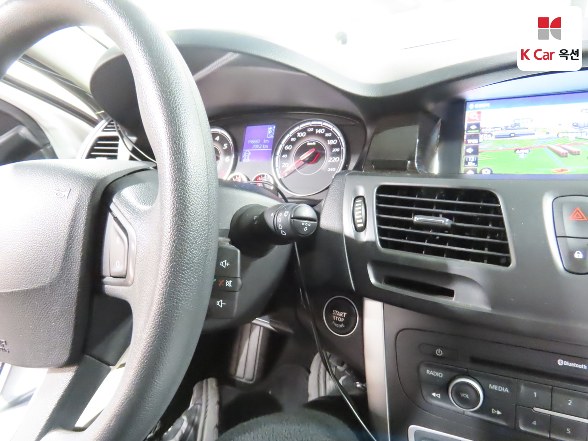 رينو سامسونج SM5 2015 - صورة 11