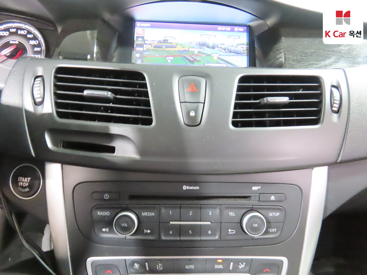 رينو سامسونج SM5 2015 - صورة 15