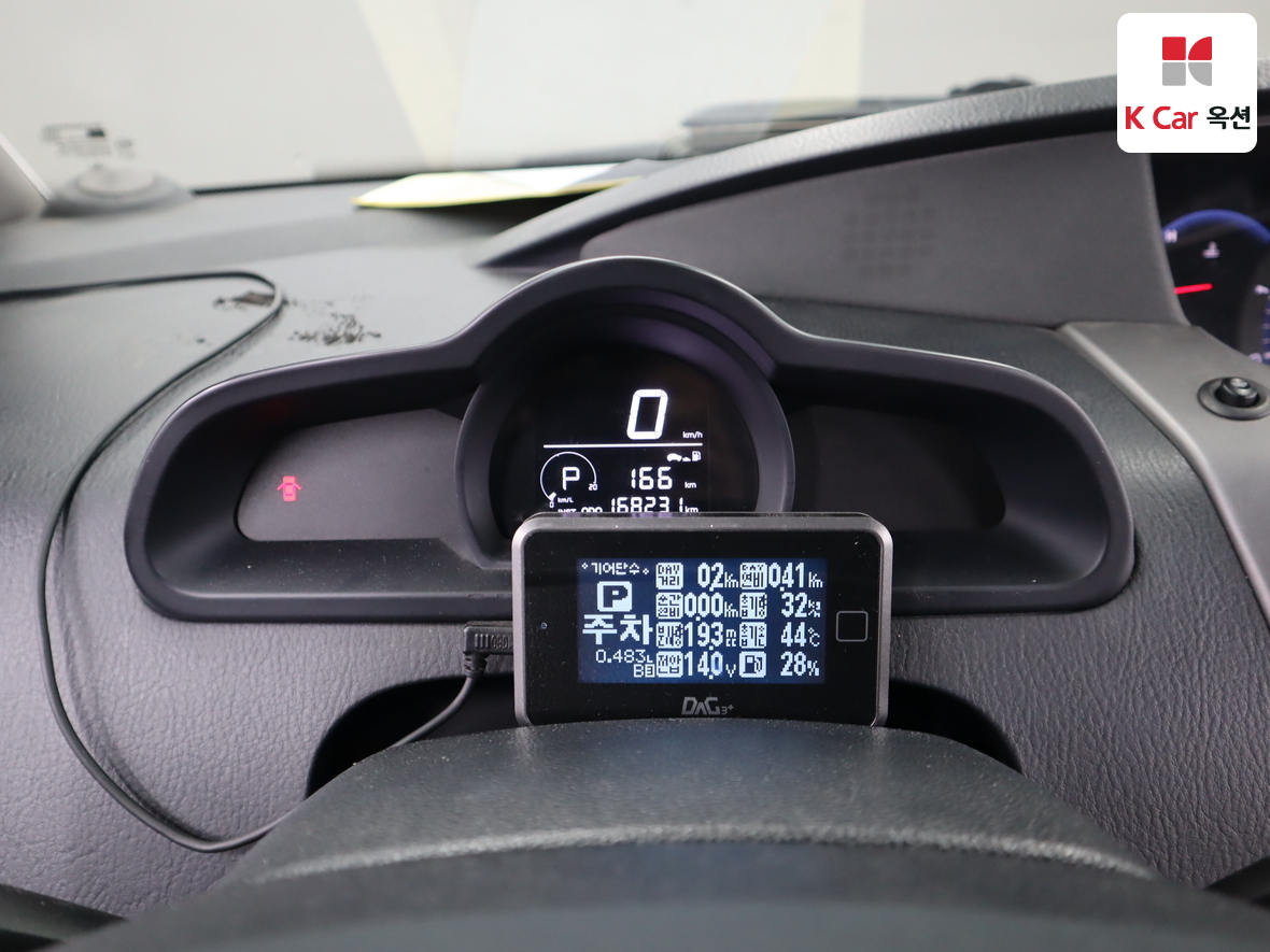 KG Mobility Korando Turismo 2014 - Image 5