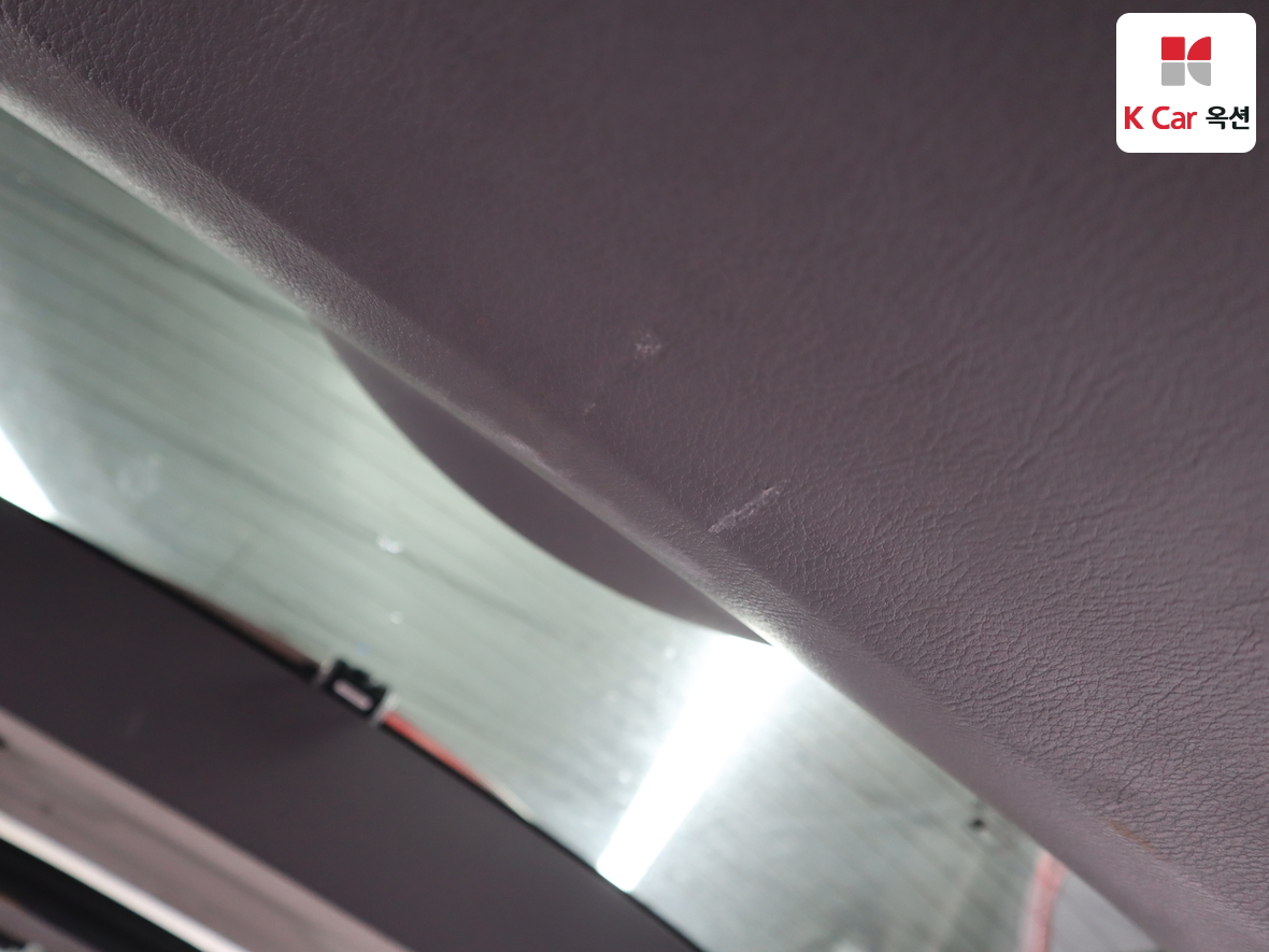 KG Mobility Korando Turismo 2014 - Image 26