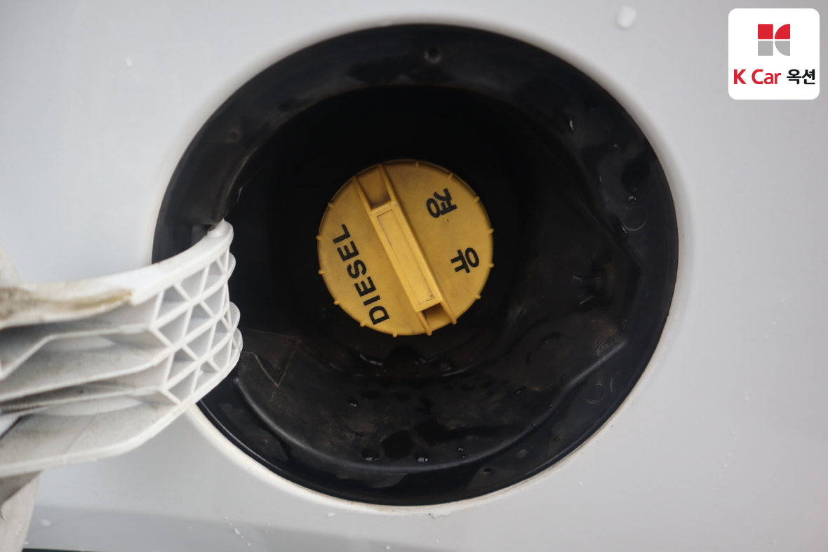 Hyundai Santa Fe 2013 - Image 25