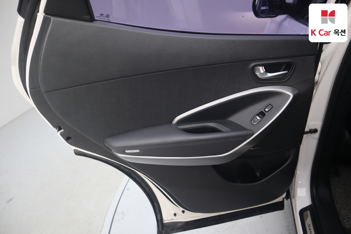 Hyundai Santa Fe 2013 - Image 21