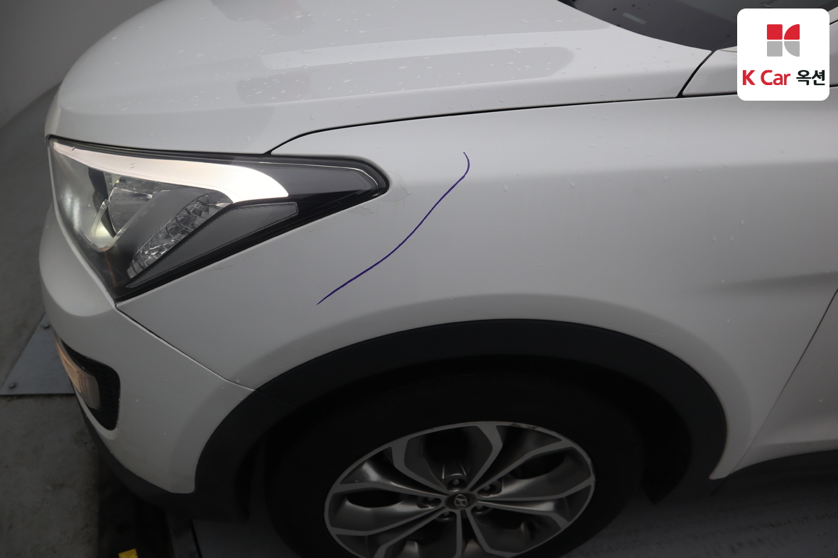 Hyundai Santa Fe 2013 - Image 40