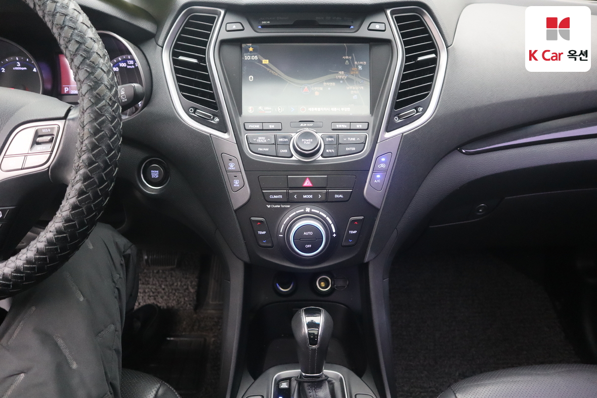 Hyundai Santa Fe 2013 - Image 6