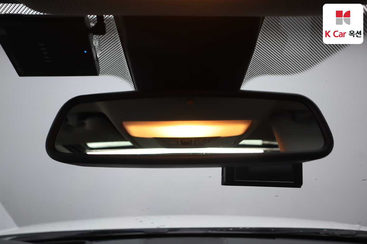 BMW 3 Series 2016 - Image 12