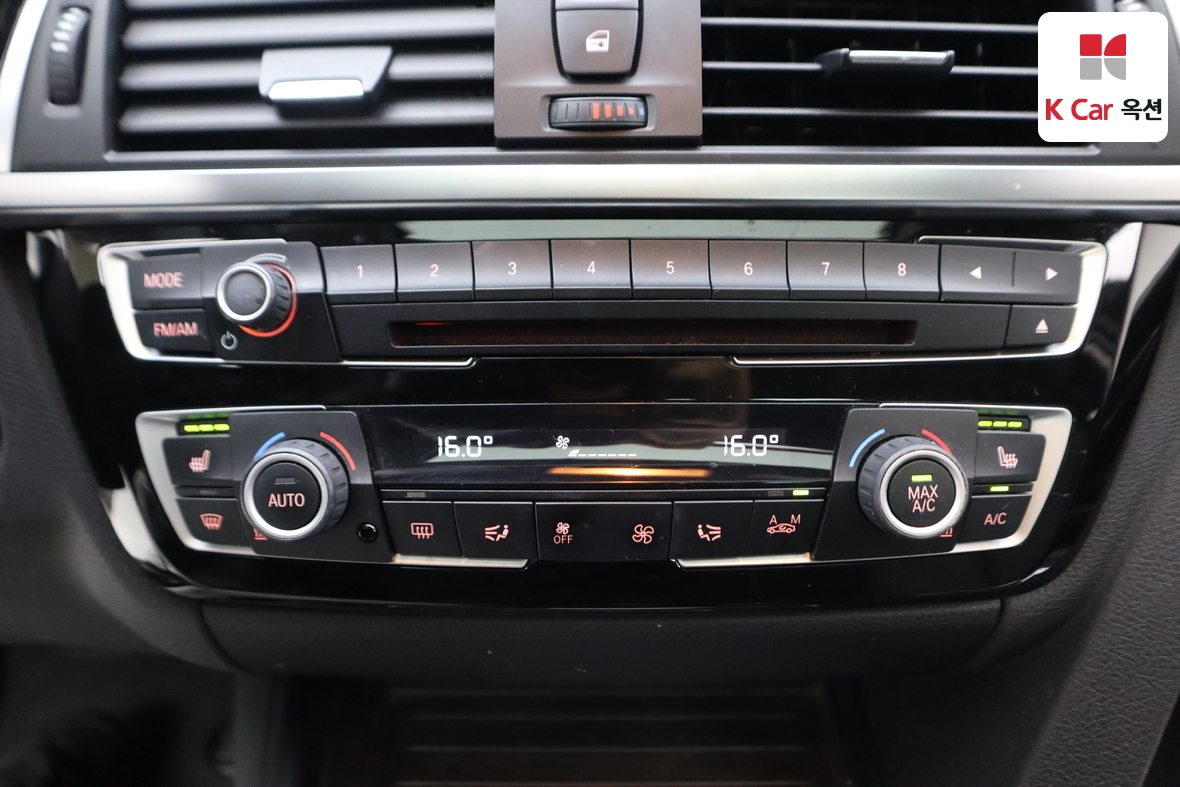 BMW 3 Series 2016 - Image 16