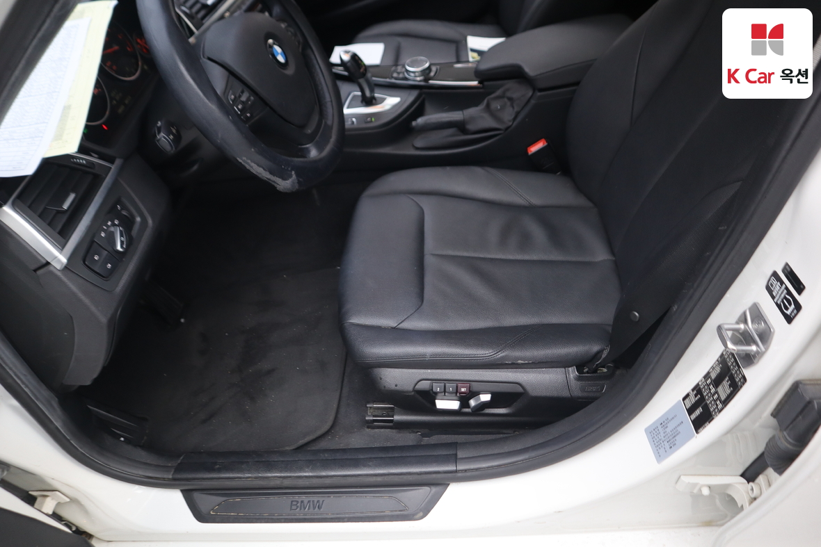 BMW 3 Series 2016 - Image 22