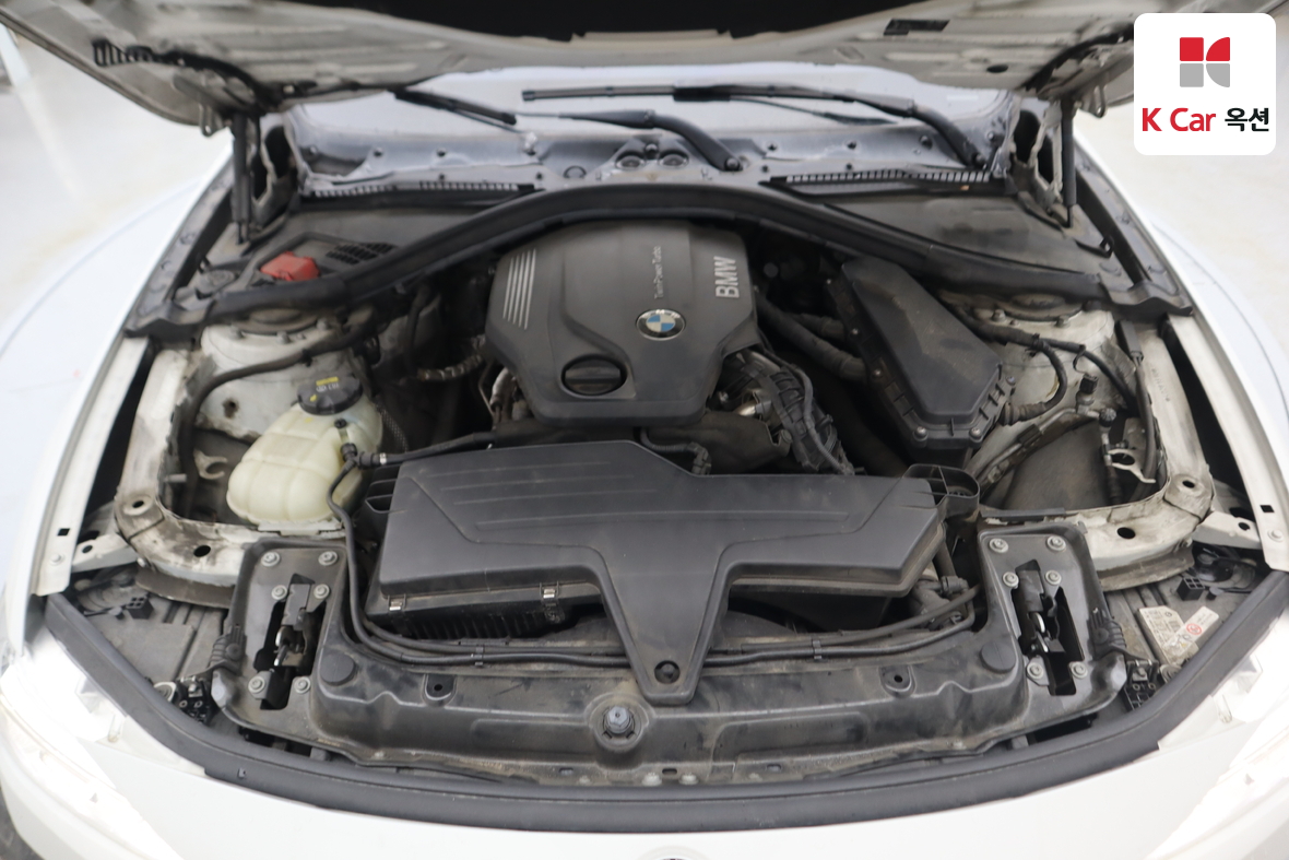 BMW 3 Series 2016 - Image 36