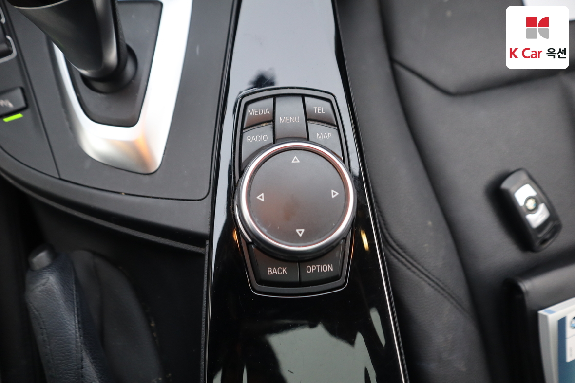 BMW 3 Series 2016 - Image 18