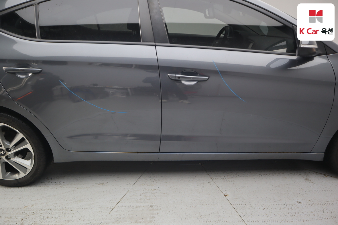 هيونداي إلانترا 2018 - صورة 33