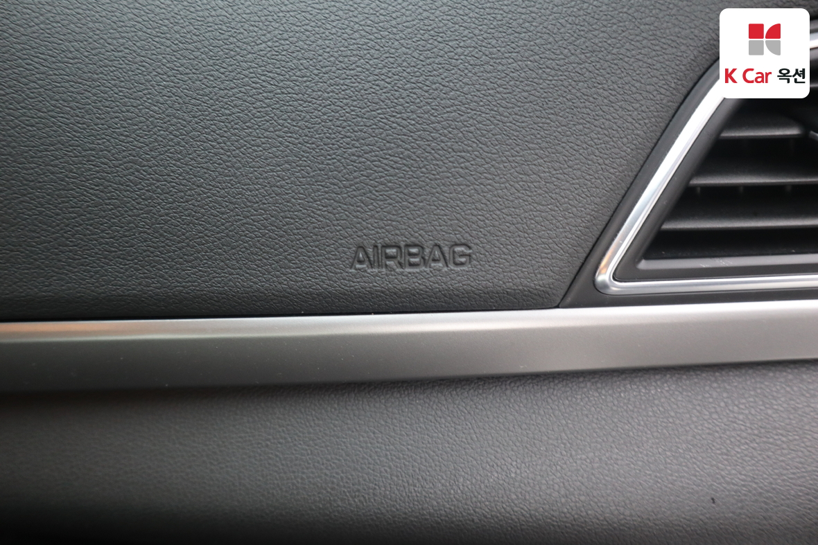 هيونداي إلانترا 2018 - صورة 28