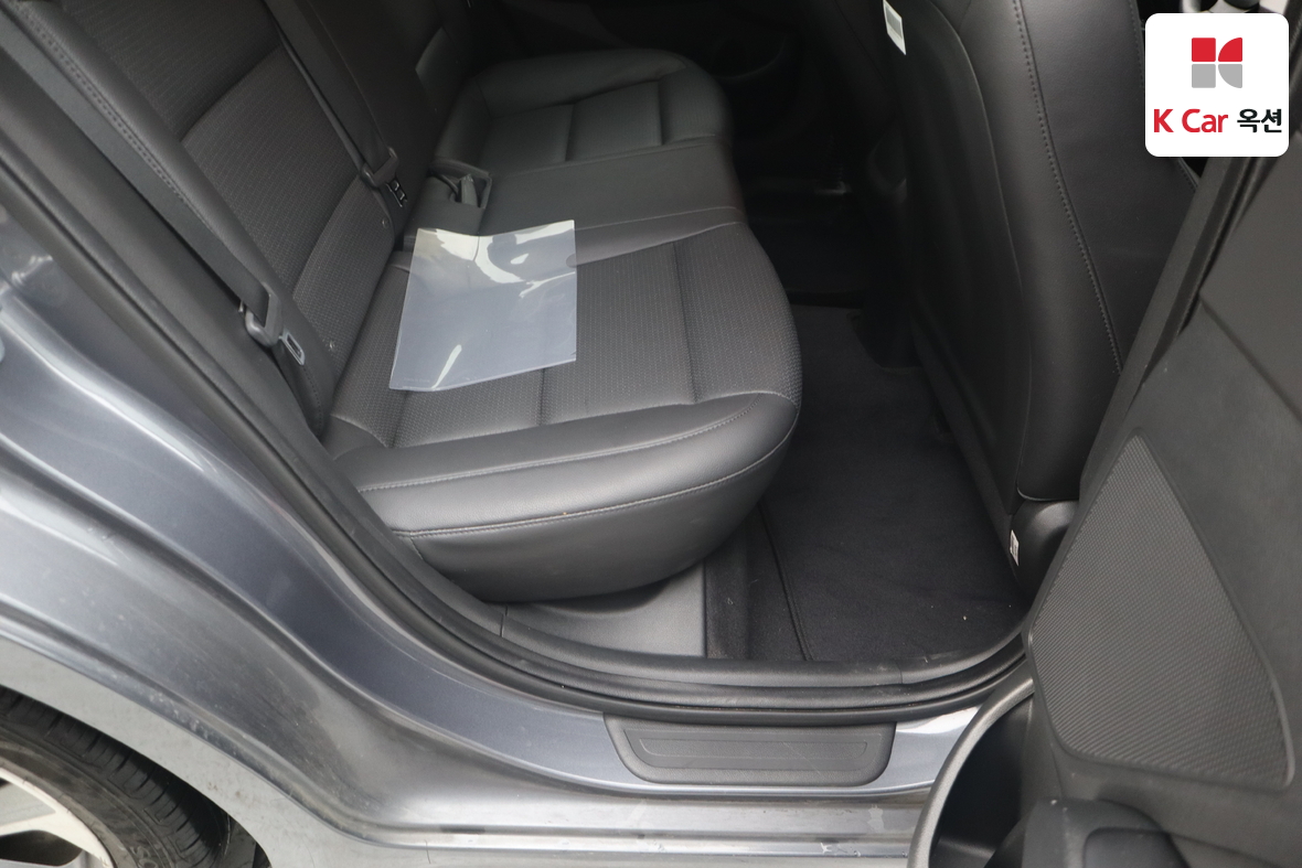 هيونداي إلانترا 2018 - صورة 25