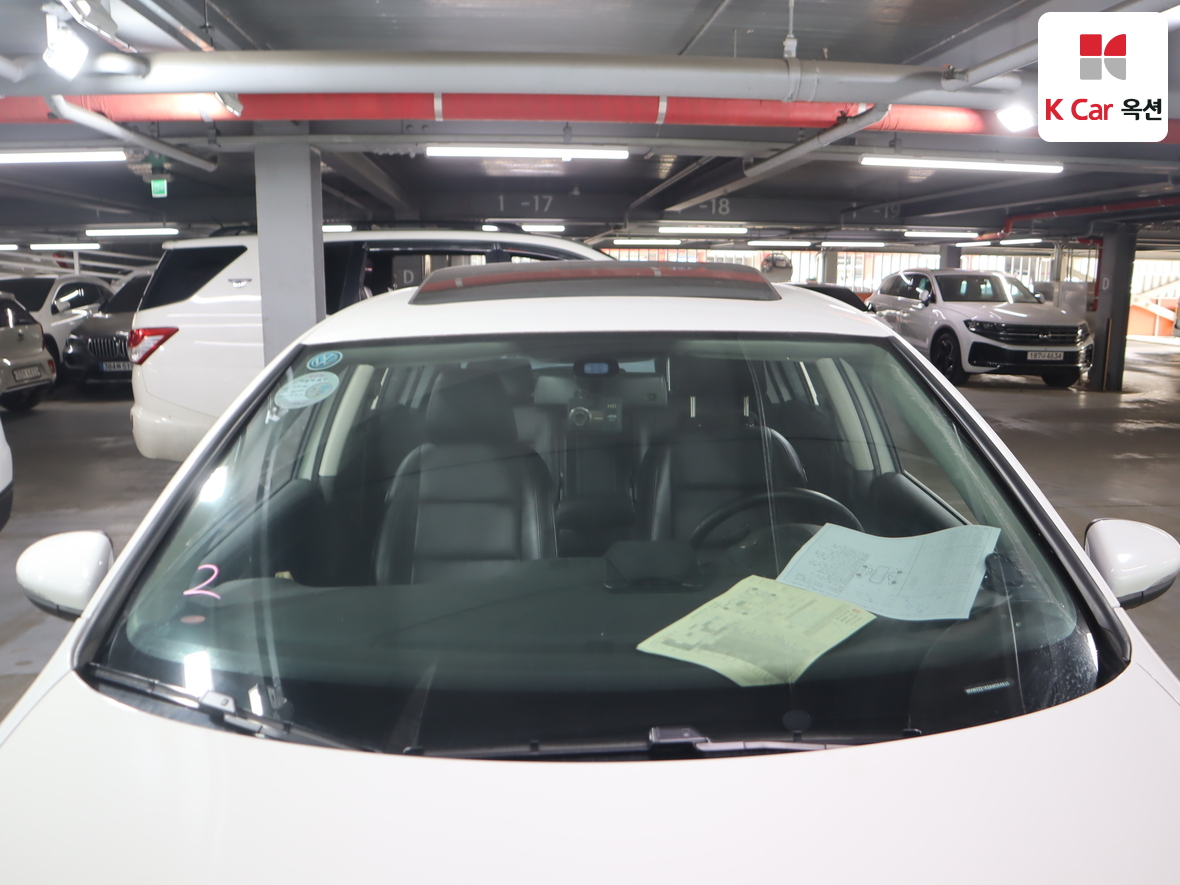 Volkswagen Golf 2010 - Image 38