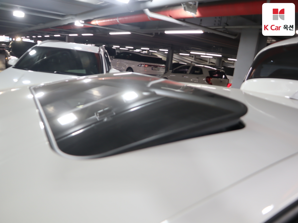 Volkswagen Golf 2010 - Image 24