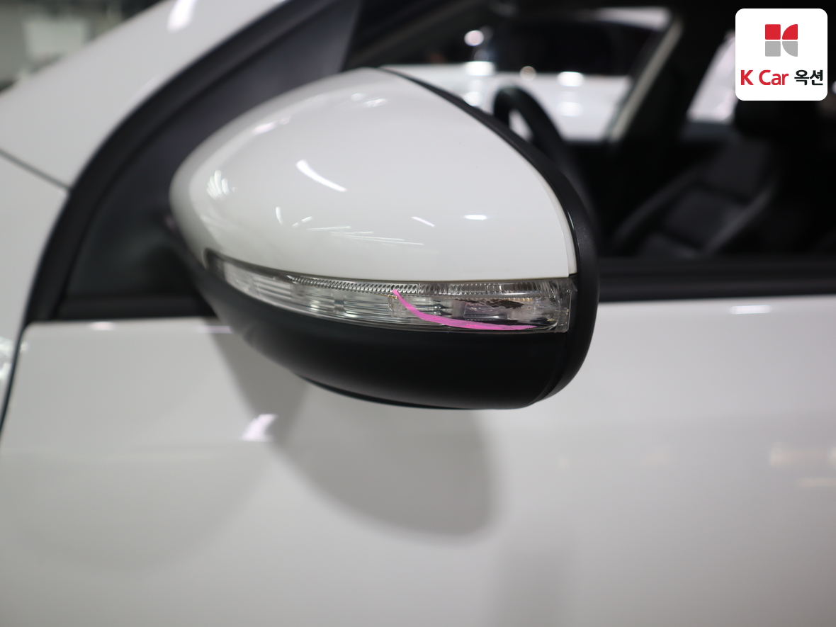 Volkswagen Golf 2010 - Image 39