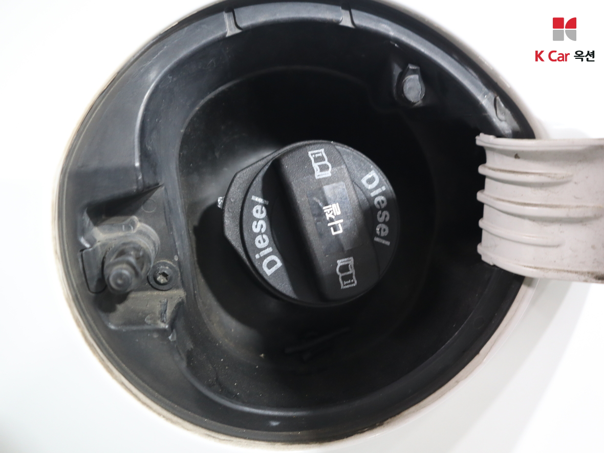 Volkswagen Golf 2010 - Image 29