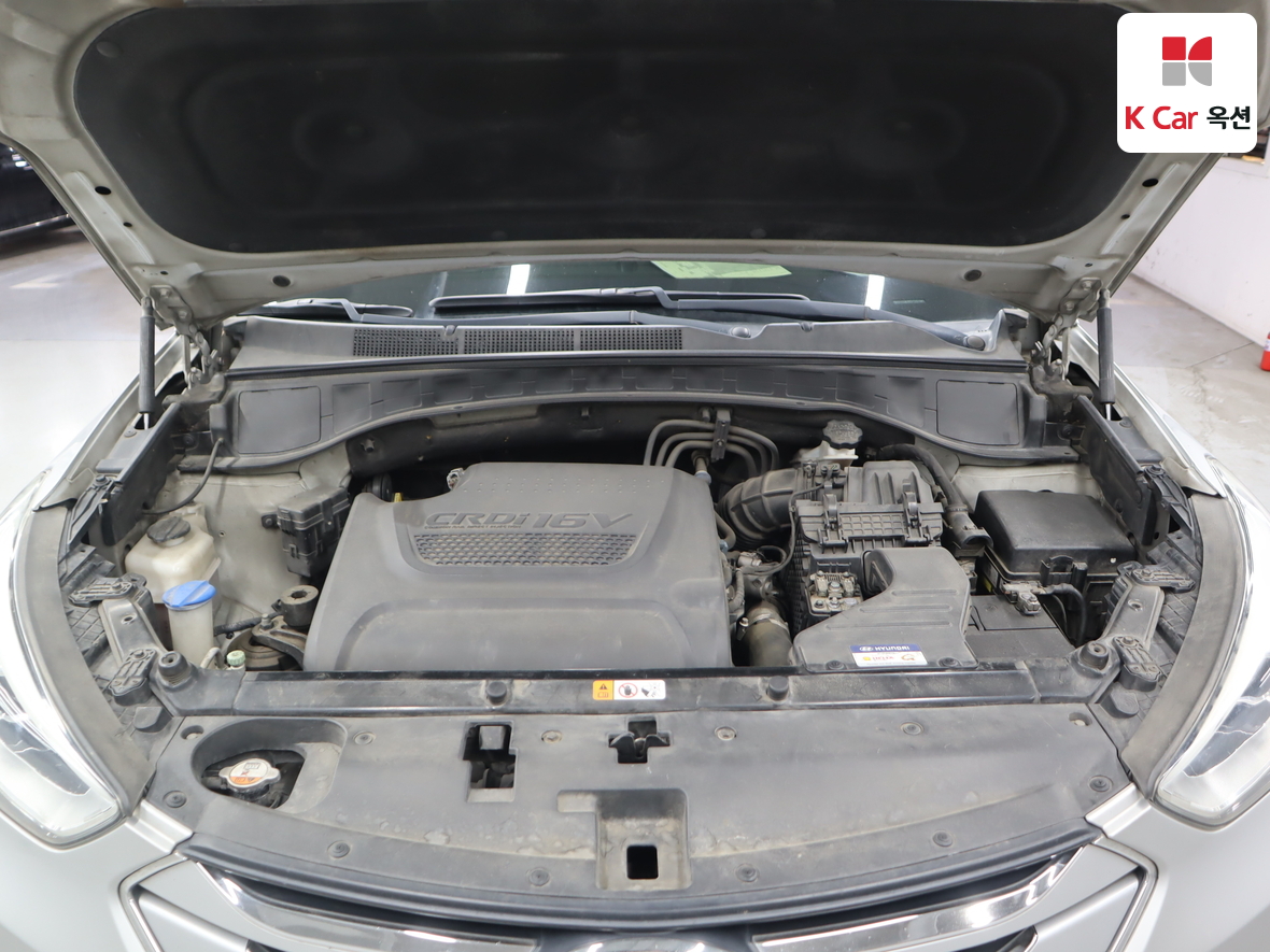 Hyundai Santa Fe 2013 - Image 36