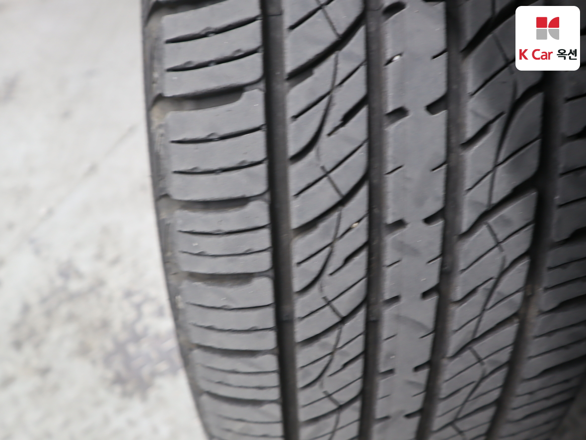 Hyundai Santa Fe 2013 - Image 35