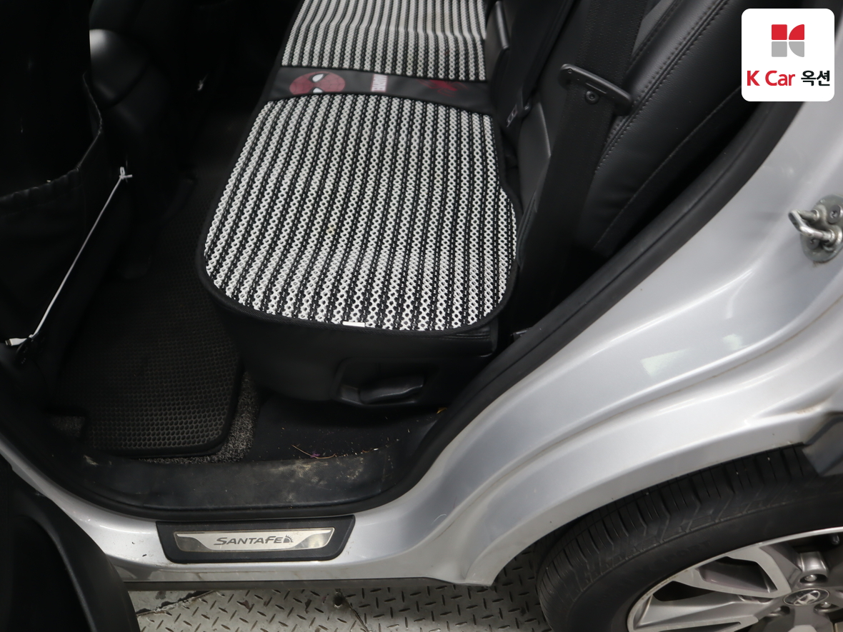 Hyundai Santa Fe 2013 - Image 26