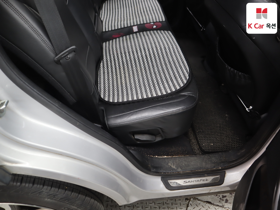 Hyundai Santa Fe 2013 - Image 31