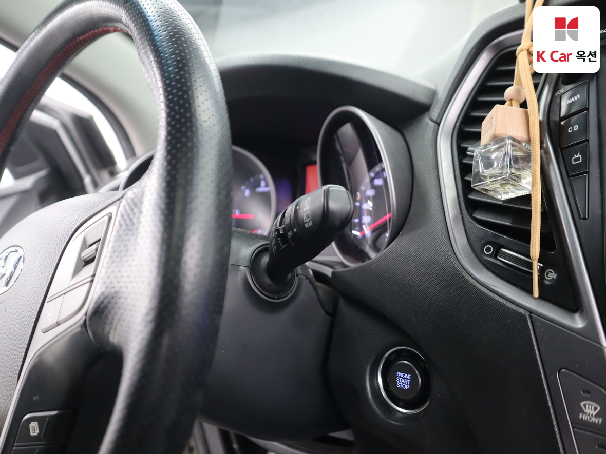 Hyundai Santa Fe 2013 - Image 11