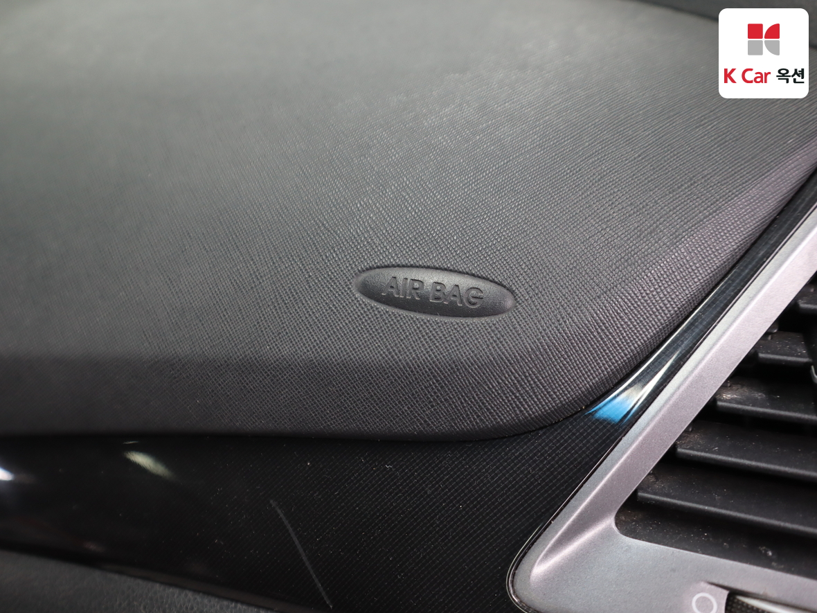 Hyundai Santa Fe 2013 - Image 34