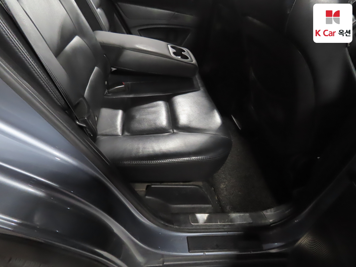 KG Mobility Korando C 2011 - Image 33