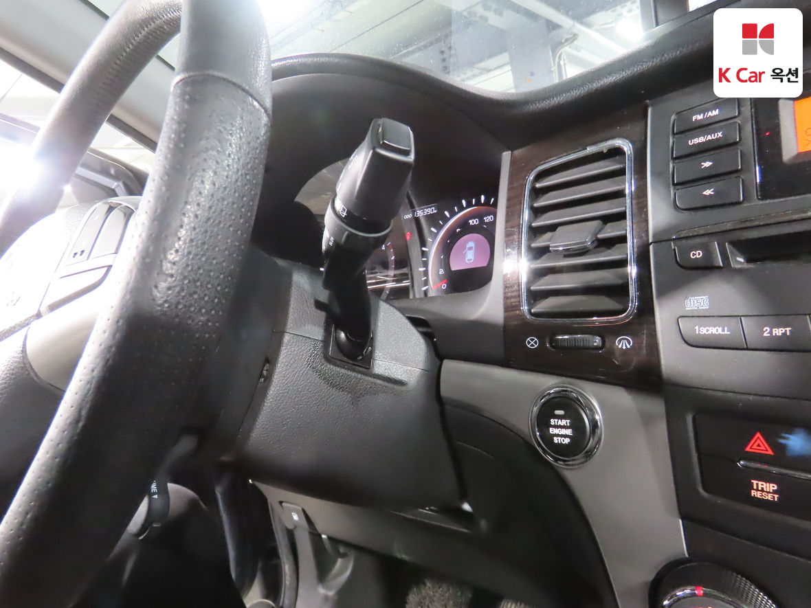 KG Mobility Korando C 2011 - Image 11